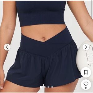 EUC Size Large Aerie Offline Real Me Flowy Cross Over Shorts Navy Blue